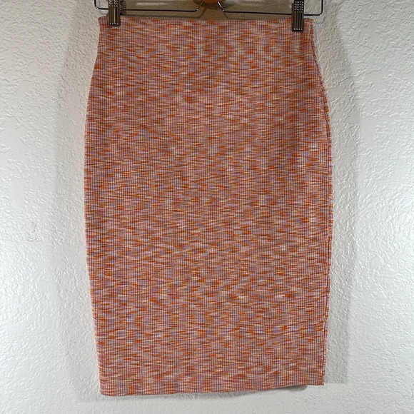 EXPRESS Body Contour Ribbed Space Dye Pencil Skirt Stretch Size Medium NEW - Picture 7 of 16
